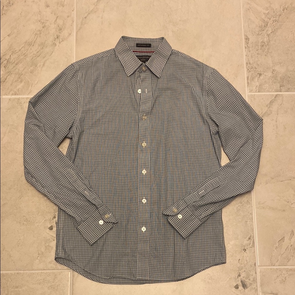 Banana Republic Men's Checkered Shirt